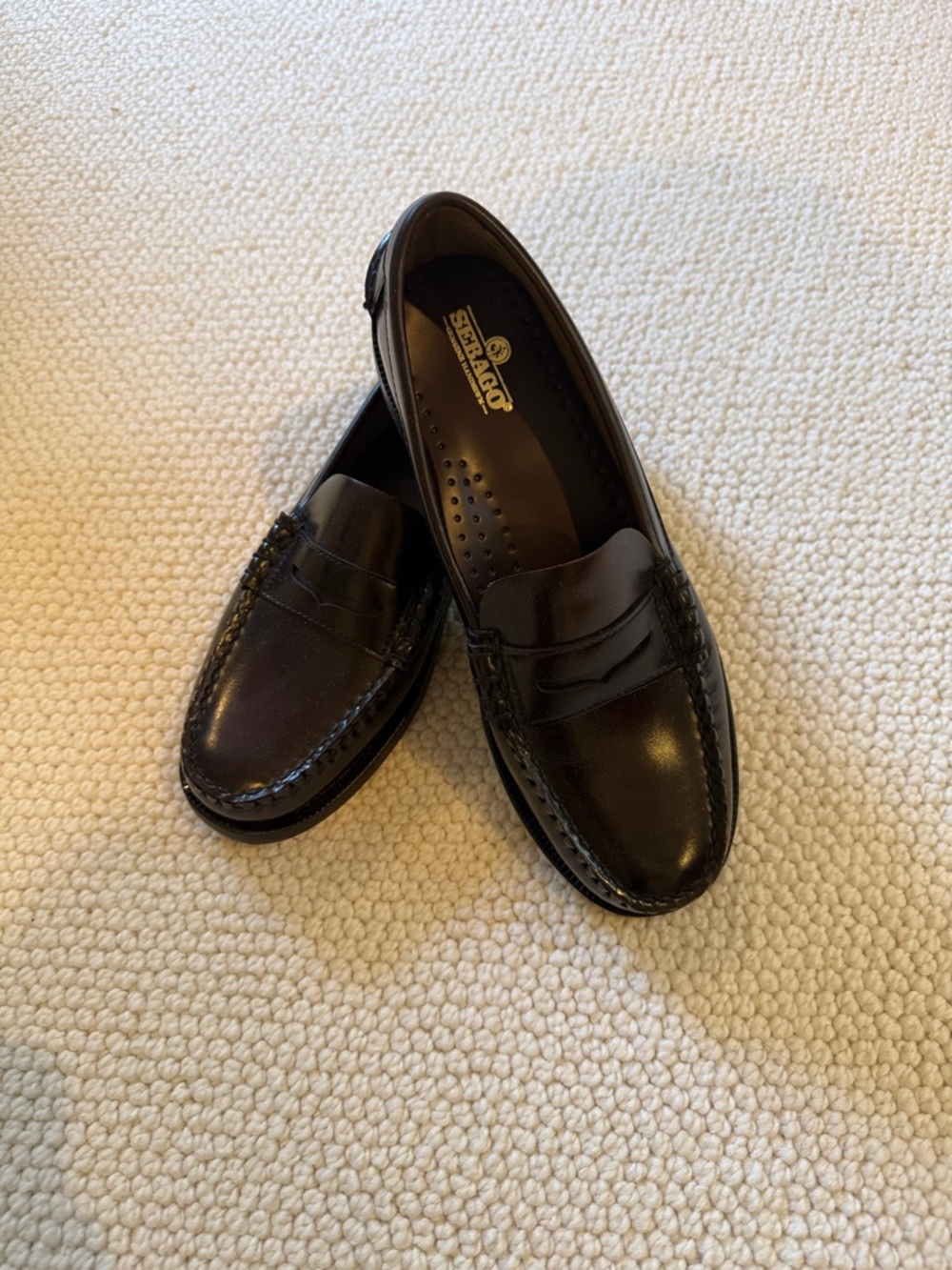 SEBAGO Hand sewn women’s penny loafer